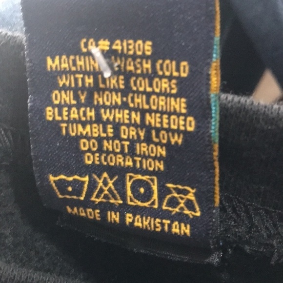 COASTAL Culture Whistler Canada cropped sweatshirt size Small black white - Picture 10 of 10